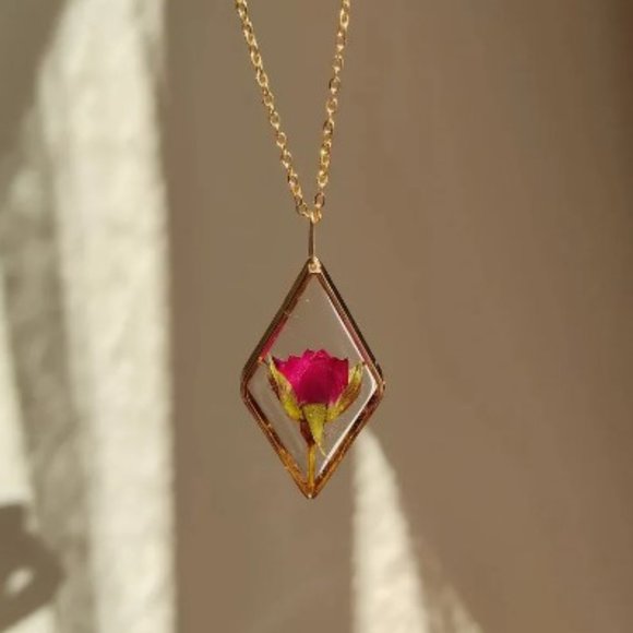 Pressed Rose Necklace - Picture 3 of 3